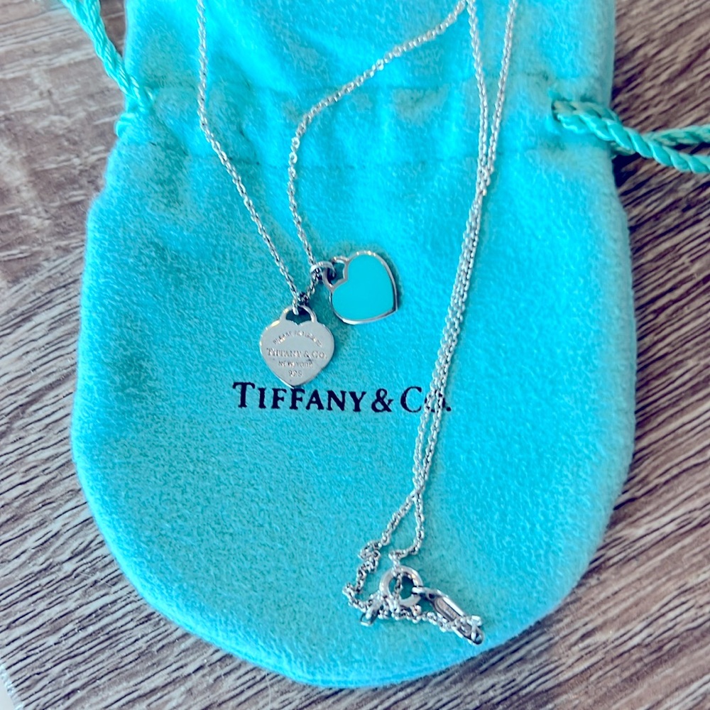 Tiffany and Co. Return to Tiffany Double Heart Silver Necklace.